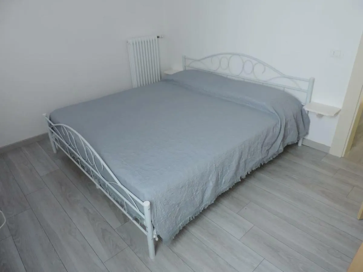 Casa Rossa Apartment Pianzano